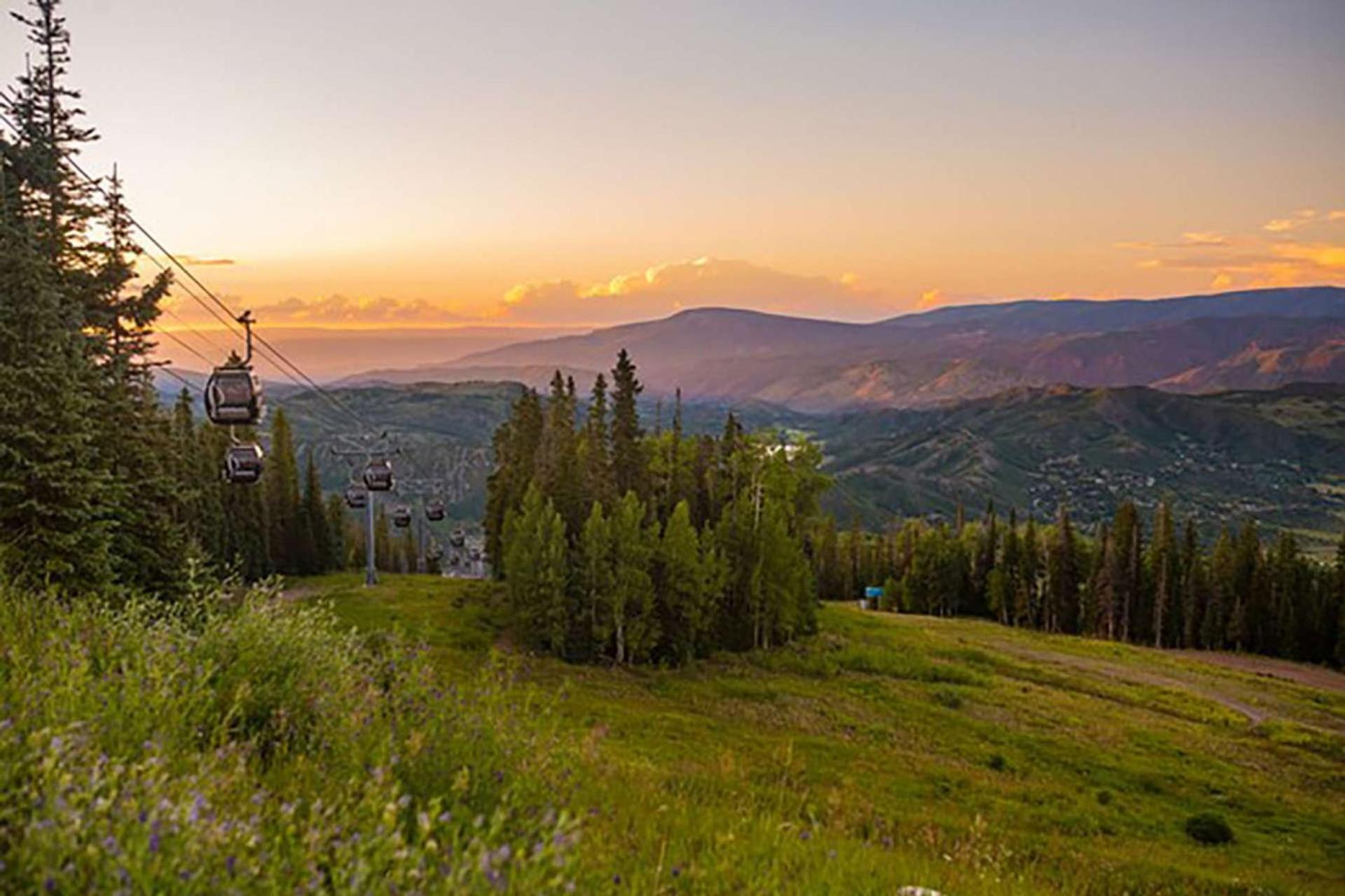 Chateau Dumont 17 Aspen Exterior photo